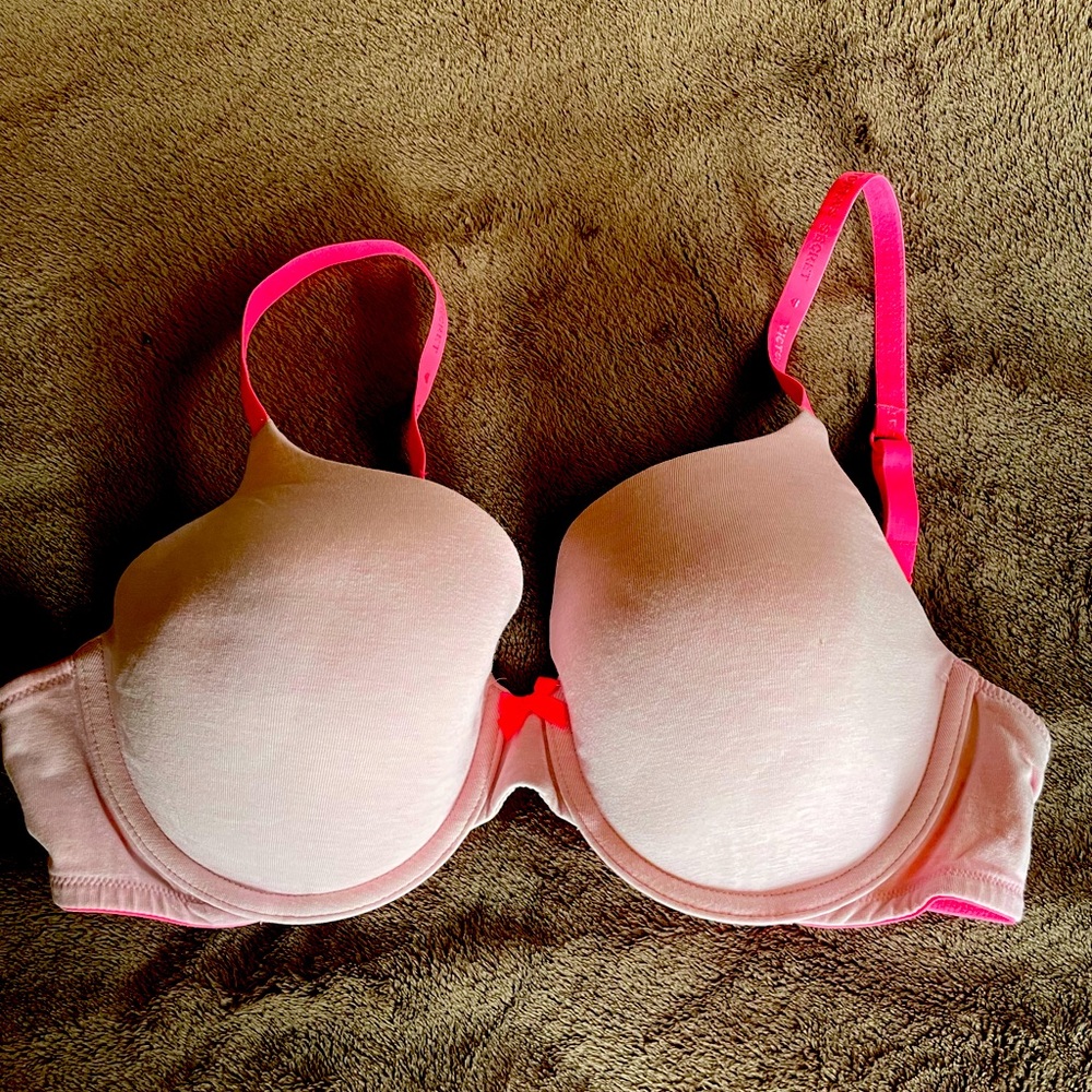 Victoria’s Secret bra